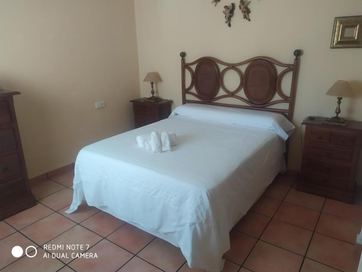 Chalet Con Encanto Villa Palomares del Río Екстериор снимка
